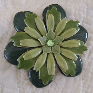 Vintage Green Flower Brooch